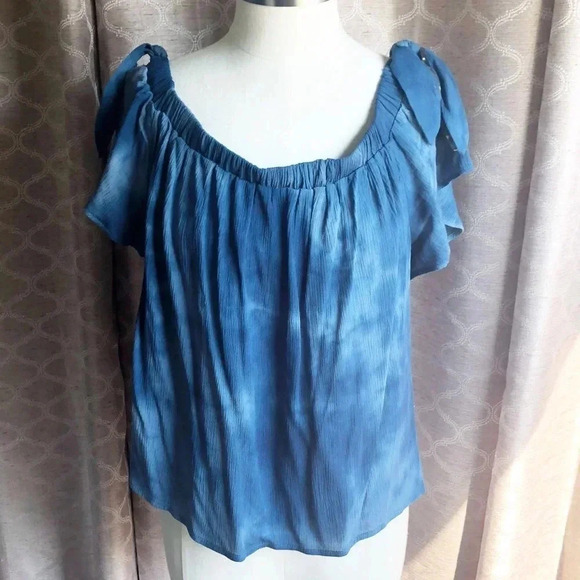 A. Byer Tops - Blue tie dye off the should top